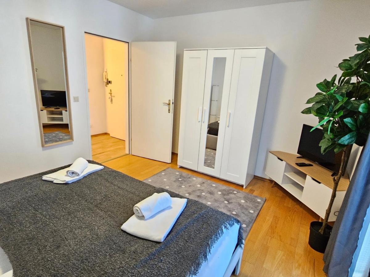 City Oasis With Brand-New Kitchen 1Br Daire Viyana Dış mekan fotoğraf